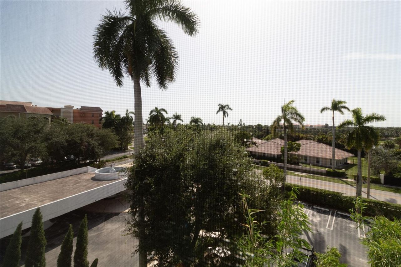 1500 Presidential Way, Unit 401, West Palm Beach, FL 33401 Photo
