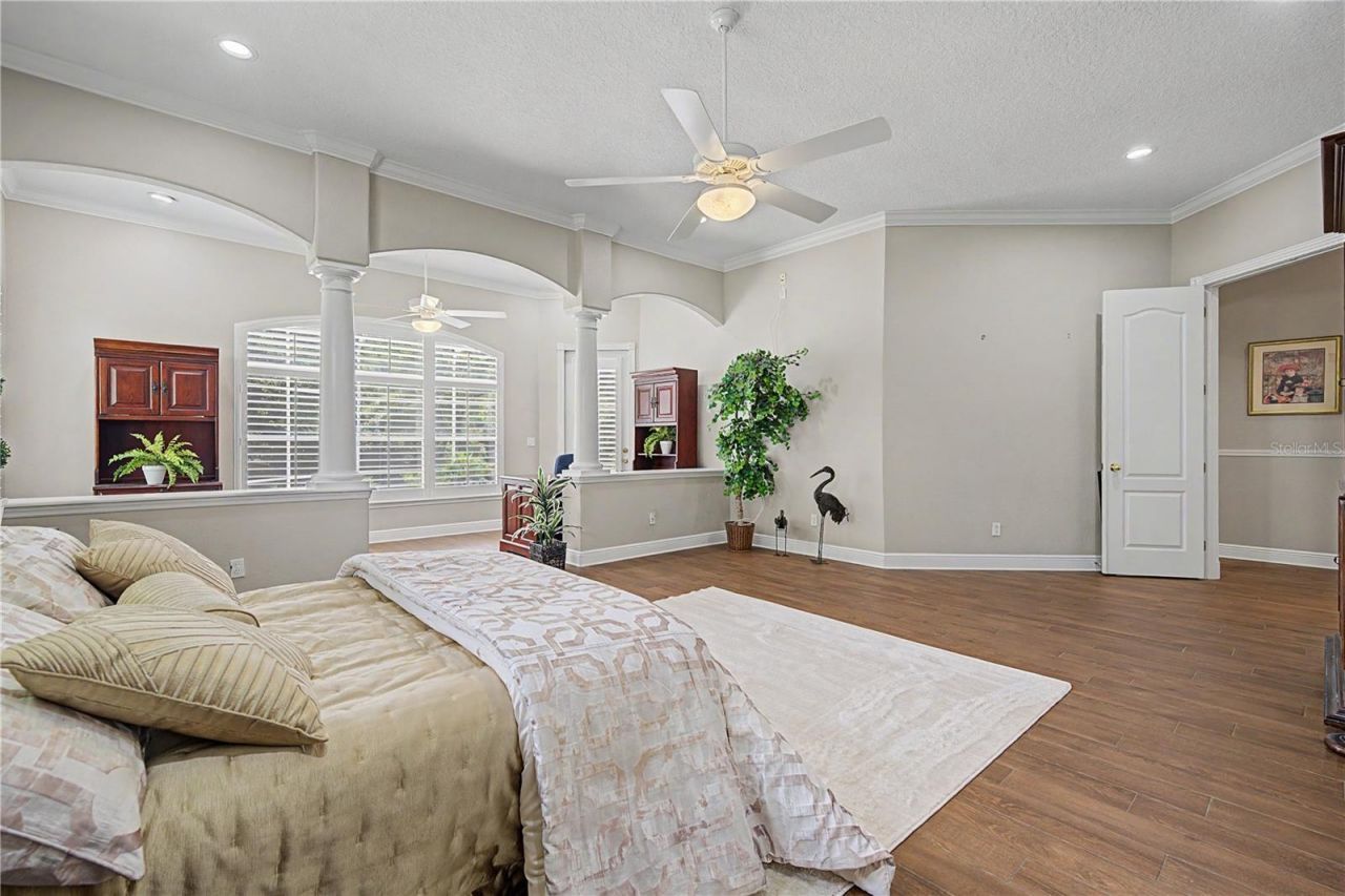 906 Lake Sapphire Lane, Lutz, FL 33548 Photo