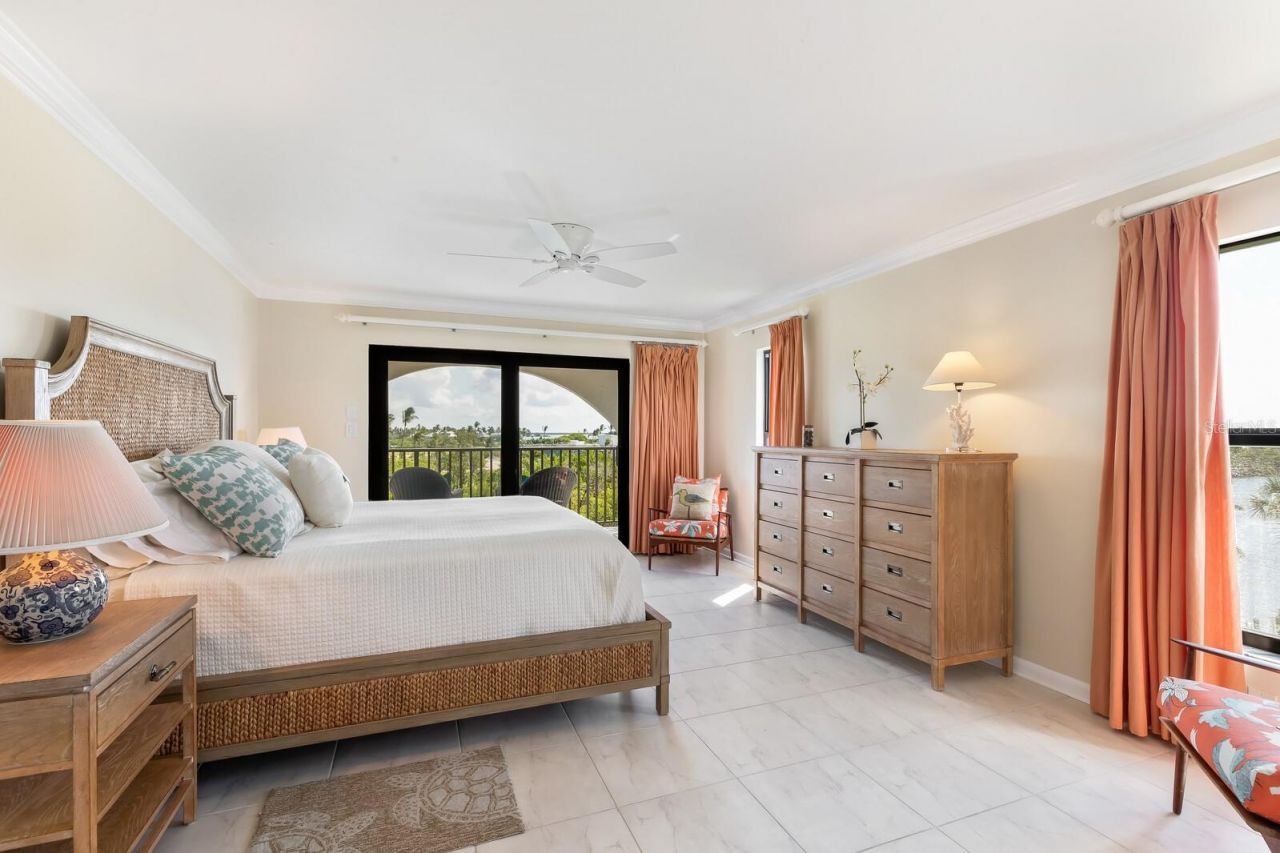 950 Palm Avenue, Unit 304, Boca Grande, FL 33921 Photo