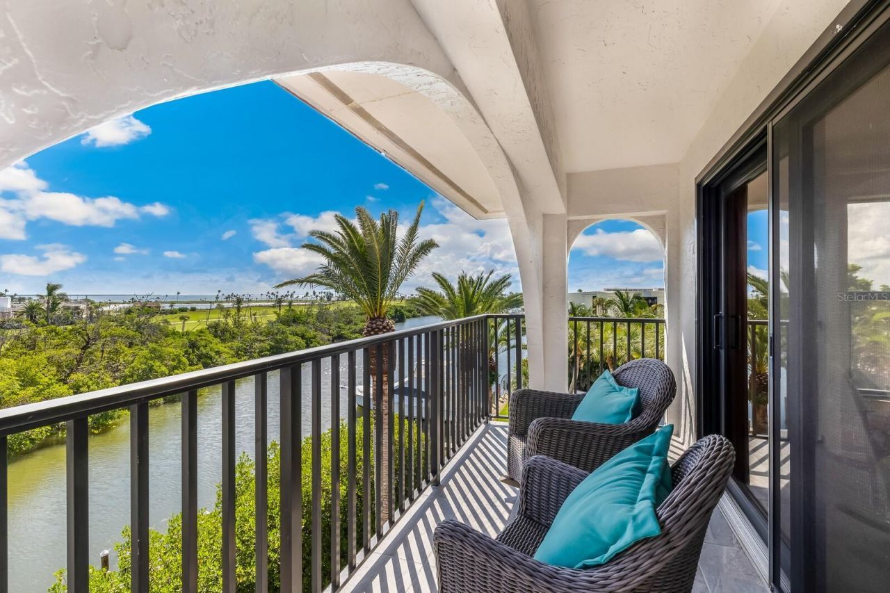 950 Palm Avenue, Unit 304, Boca Grande, FL 33921 Photo
