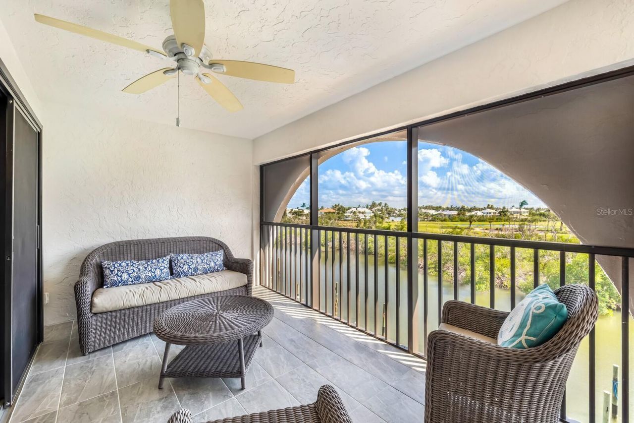 950 Palm Avenue, Unit 304, Boca Grande, FL 33921 Photo