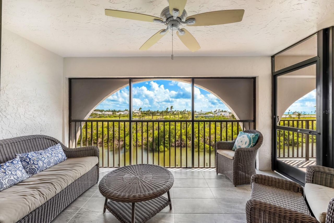 950 Palm Avenue, Unit 304, Boca Grande, FL 33921 Photo