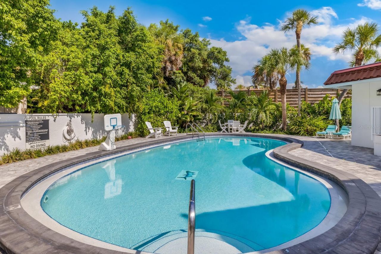 950 Palm Avenue, Unit 304, Boca Grande, FL 33921 Photo