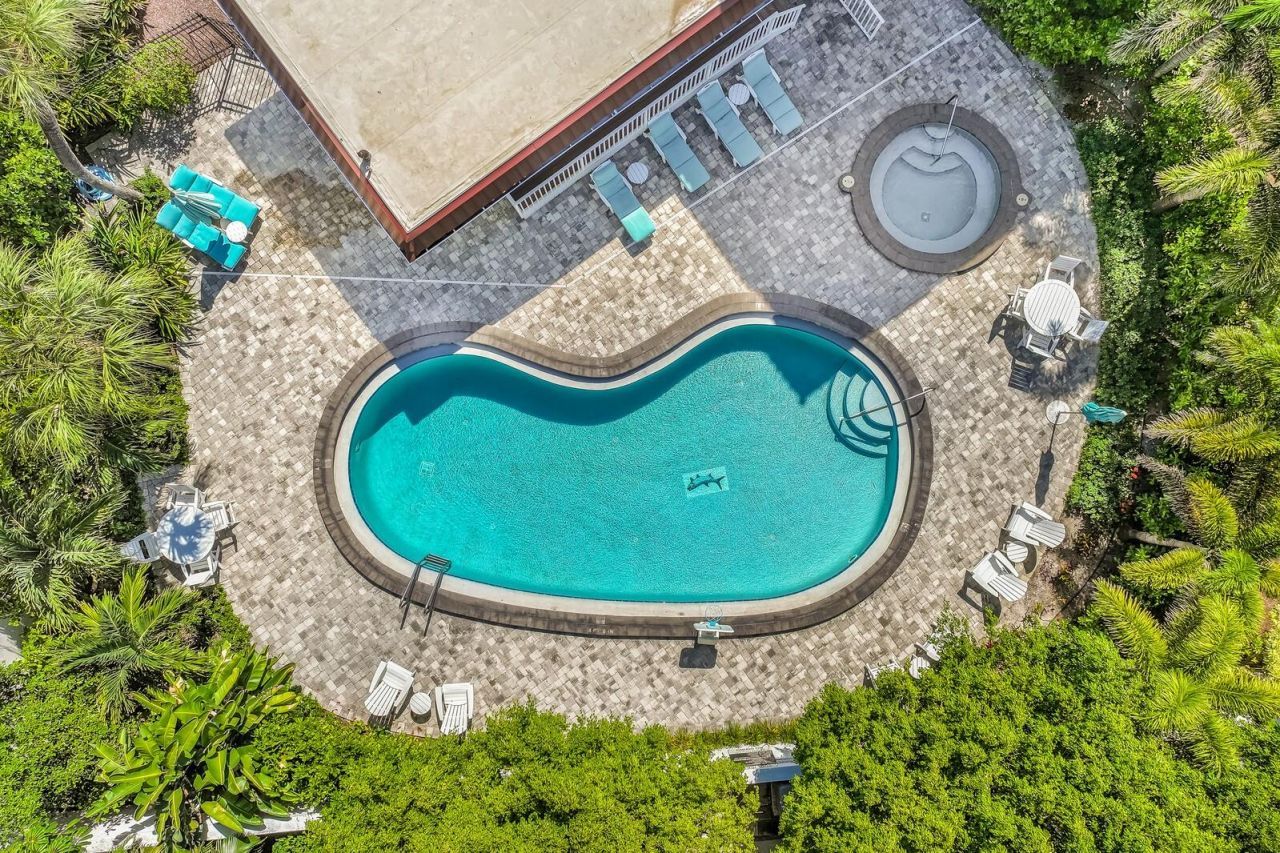 950 Palm Avenue, Unit 304, Boca Grande, FL 33921 Photo