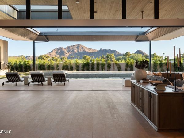 5909 E SANNA Street, Paradise Valley, AZ 85253