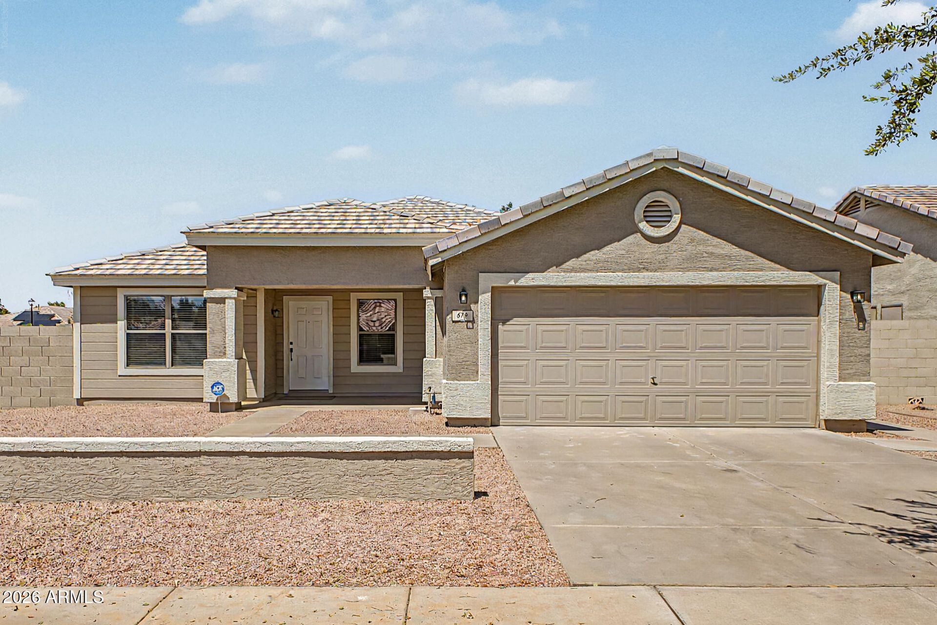 674 W Orchard Way, Gilbert, AZ 85233 Main Photo