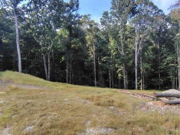 245 Brad St, Royston, GA 30662