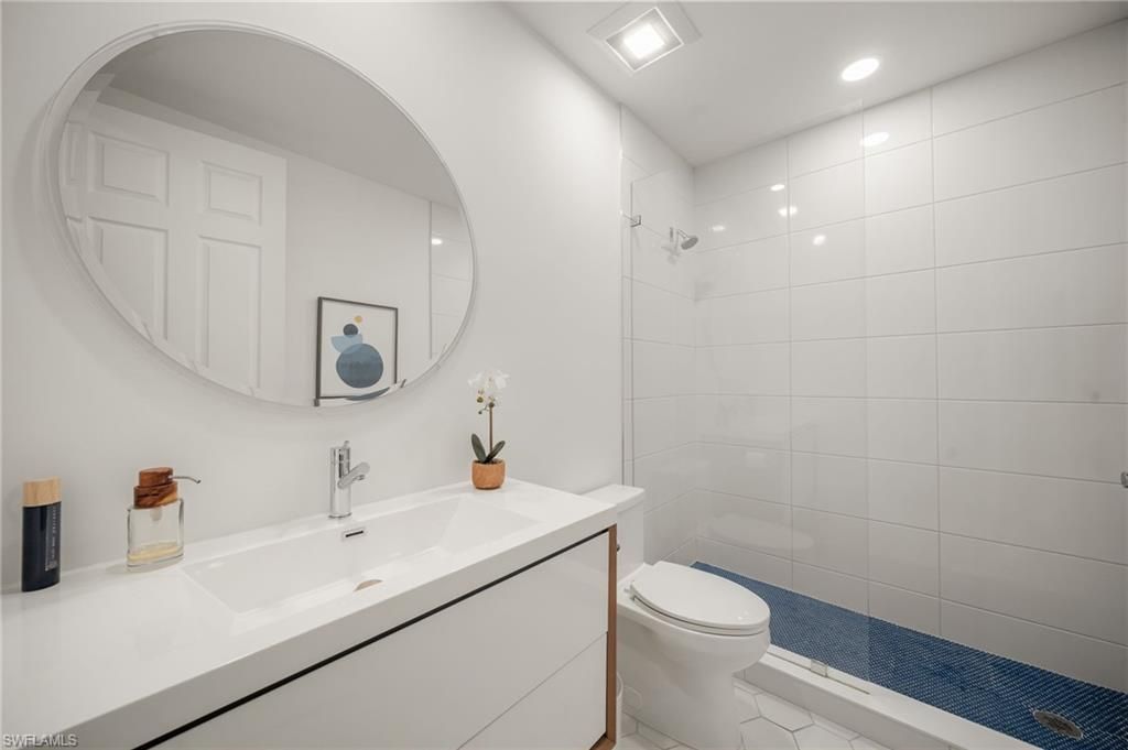 700 Bentwater Cir, Unit 103, Naples, FL 34108 Photo