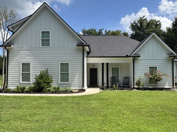 212 Anderton Rd , Bell Buckle, TN 37020