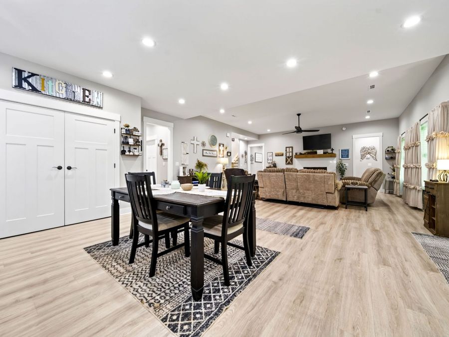 Property Image 73