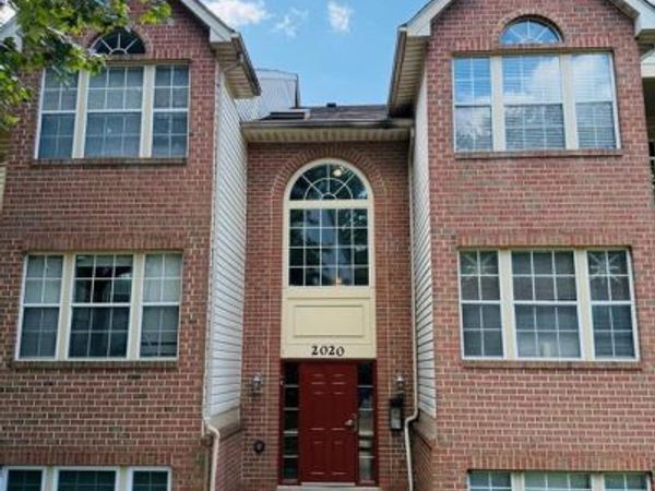 2020 ALICE AVENUE, Unit 302, OXON HILL, MD 20745