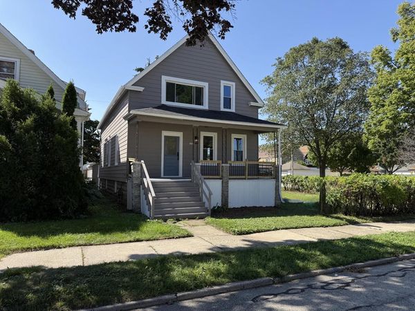 3807 E Edgerton AVENUE, Cudahy, WI 53110