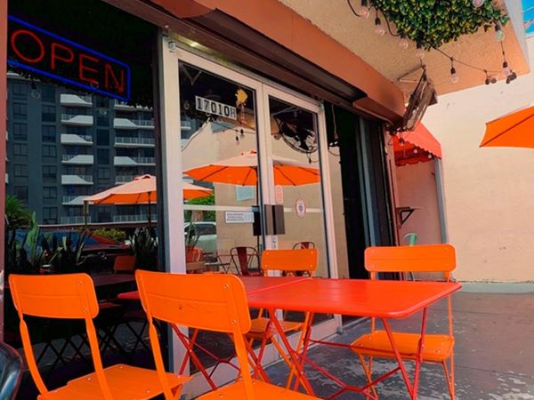 17010 W Dixie Highway, North Miami Beach, FL 33160