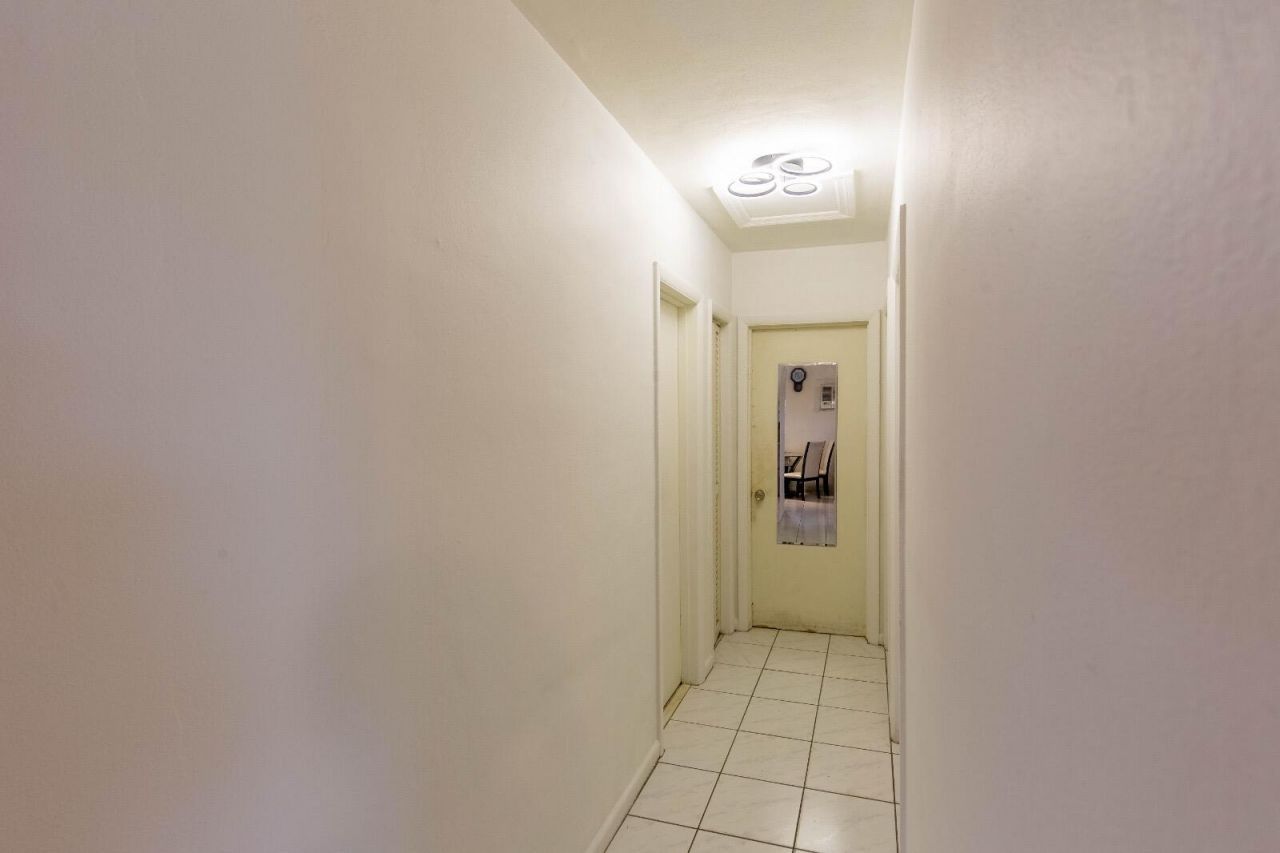 172 Jamaica Drive, Palm Springs, FL 33461 Photo