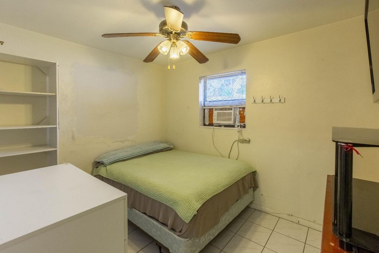 172 Jamaica Drive, Palm Springs, FL 33461 Photo