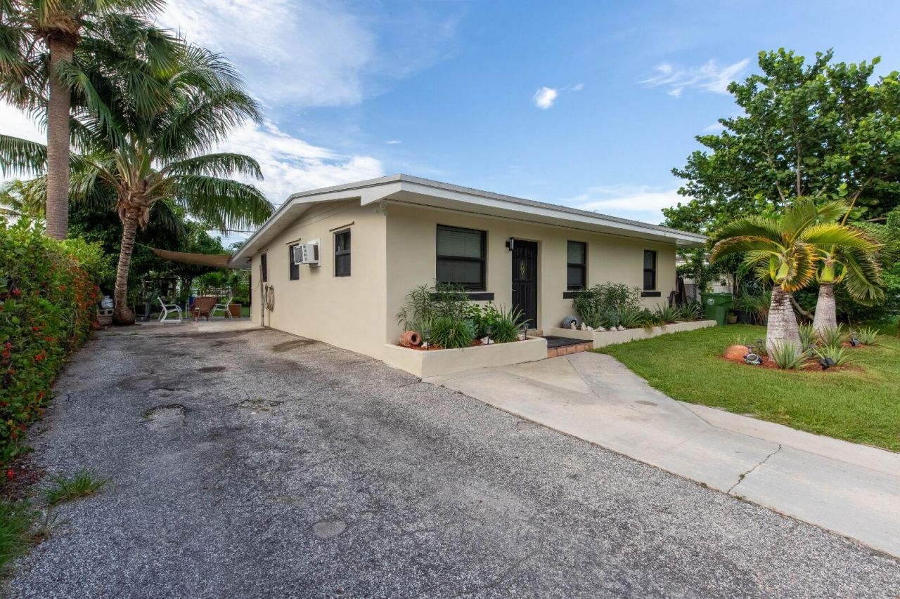 172 Jamaica Drive, Palm Springs, FL 33461 Photo