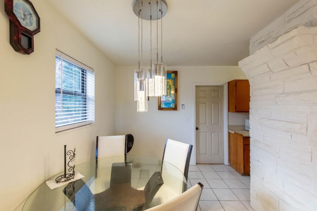 172 Jamaica Drive, Palm Springs, FL 33461 Photo