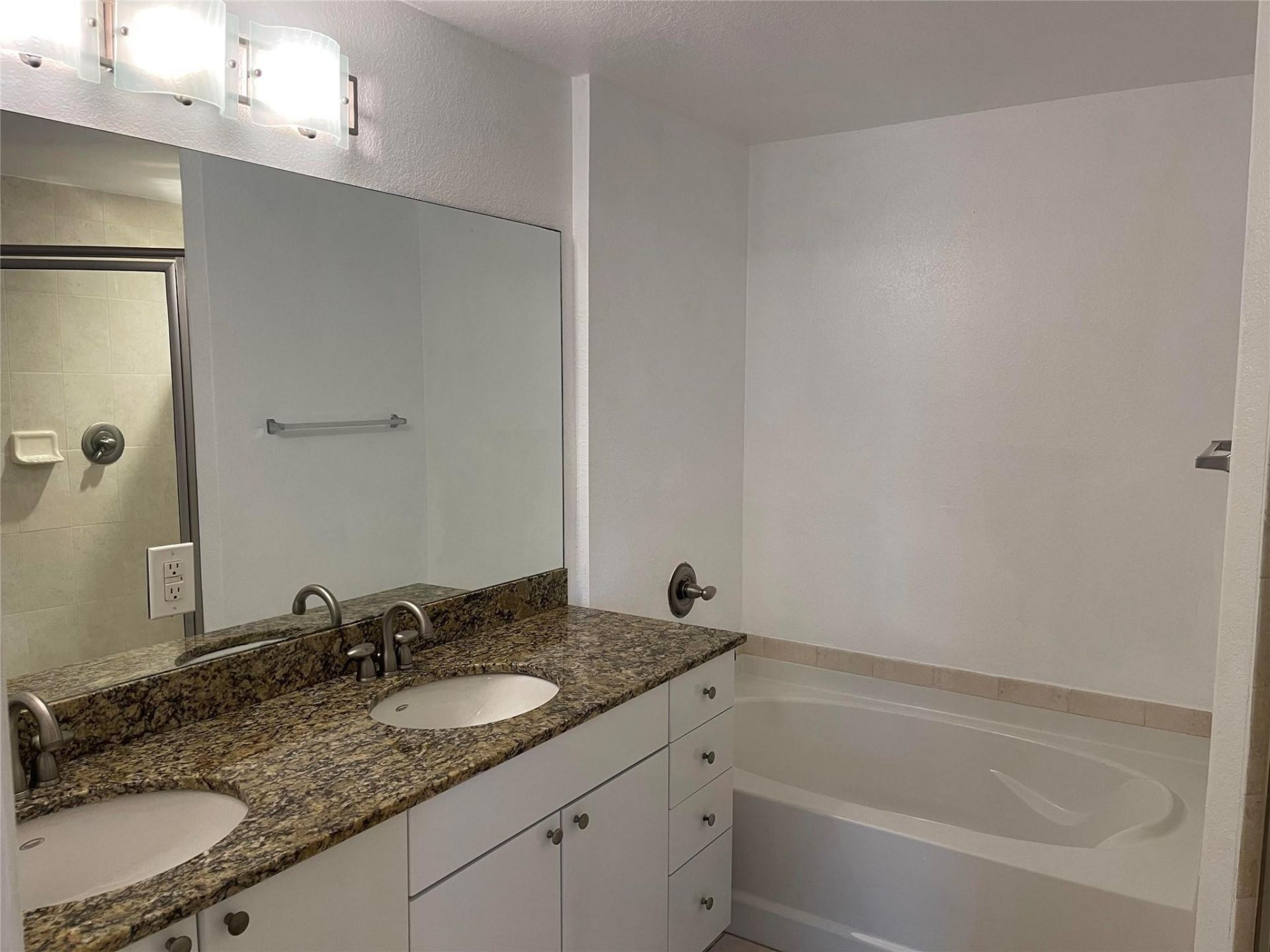 1830 Radius Drive, Unit 720, Hollywood, FL 33020 Photo