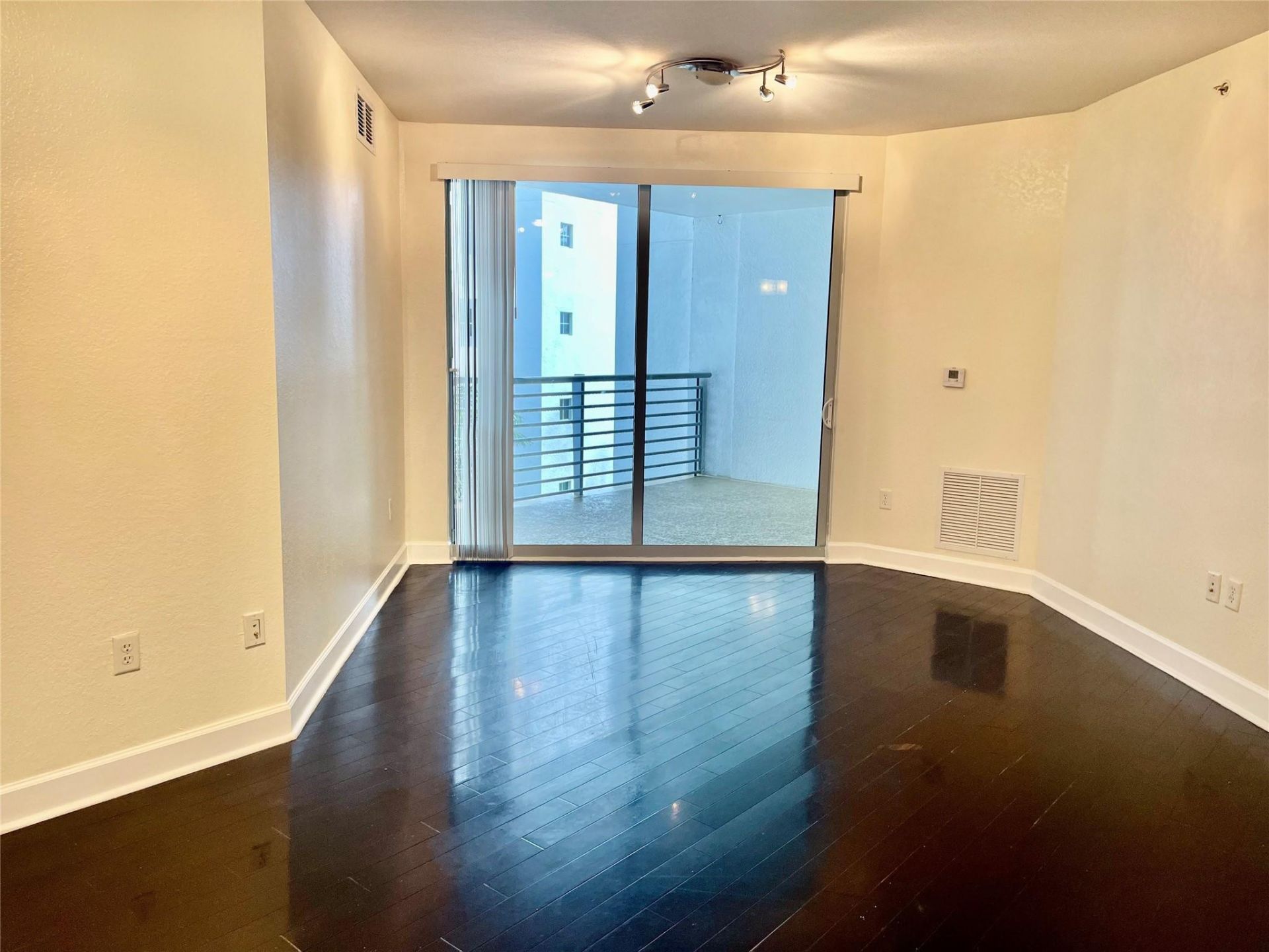 1830 Radius Drive, Unit 720, Hollywood, FL 33020 Photo