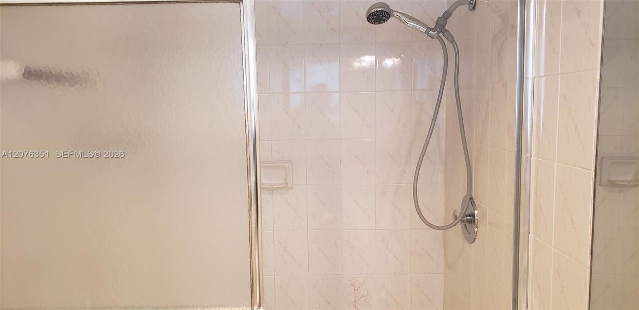 8320 NW 24th Ct , Pembroke Pines, FL 33024 Photo