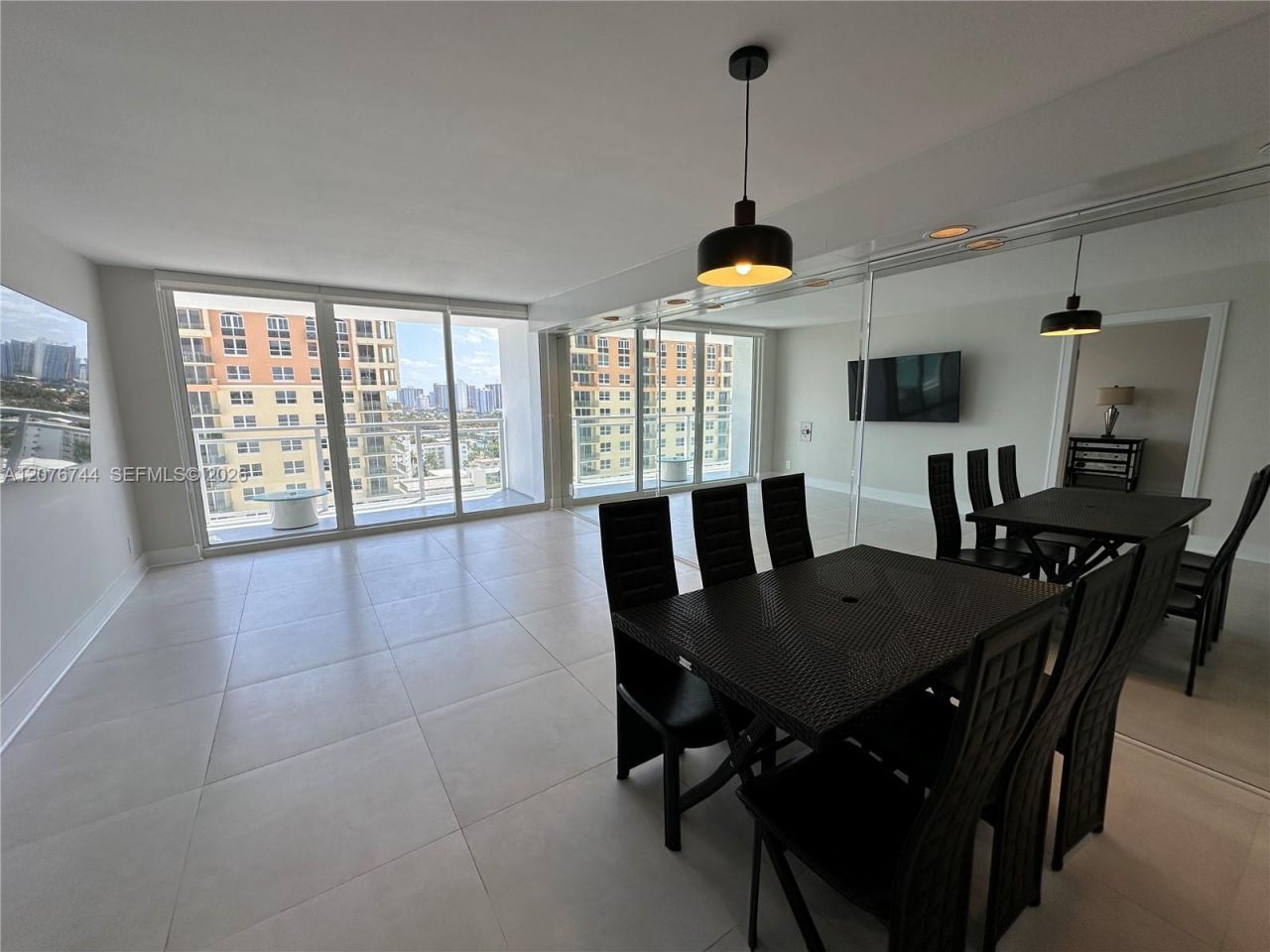 2030 S Ocean Dr , Unit 1611, Hallandale Beach, FL 33009 Photo