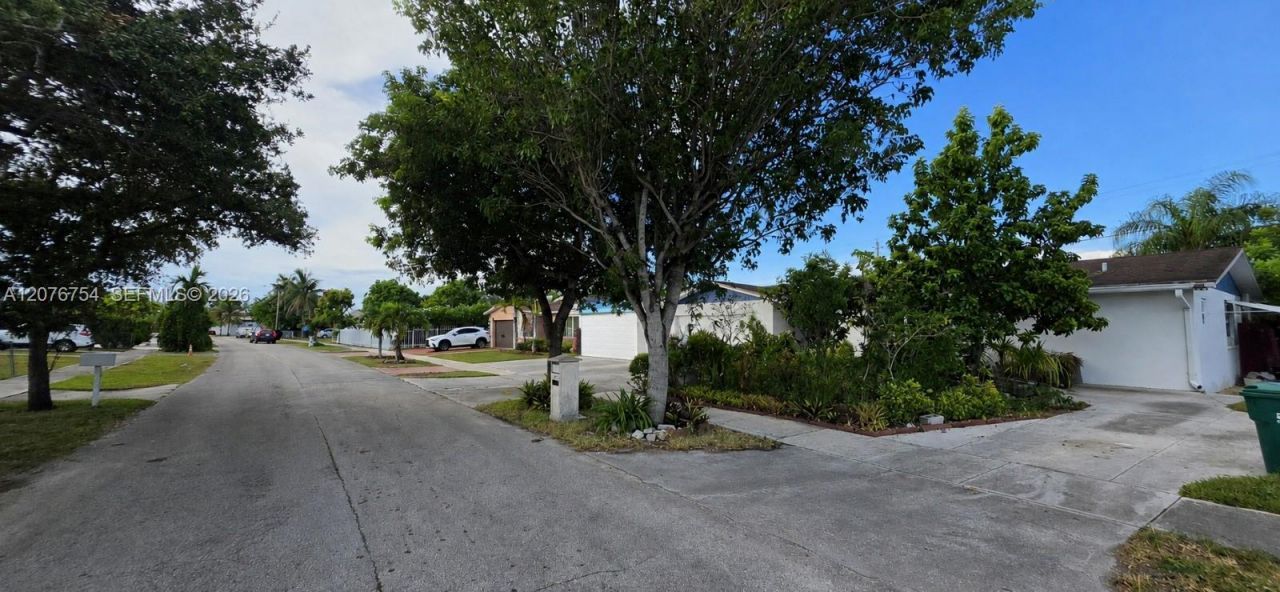 20602 SW 117th Ct, Miami, FL 33177 Photo