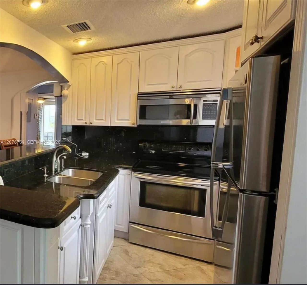 15610 NE 6th Ave , Unit 30C, Miami, FL 33162 Photo