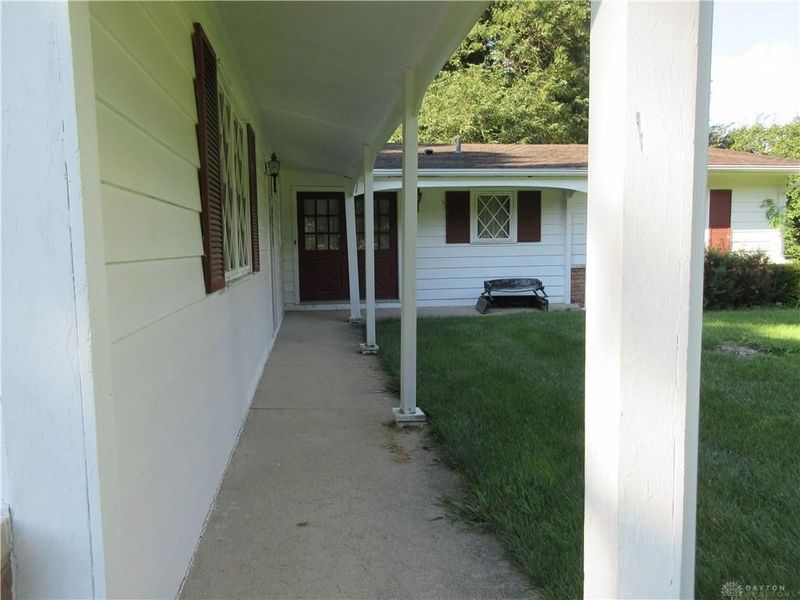 827 Hickory Lane, Troy, OH 45373 Photo 5
