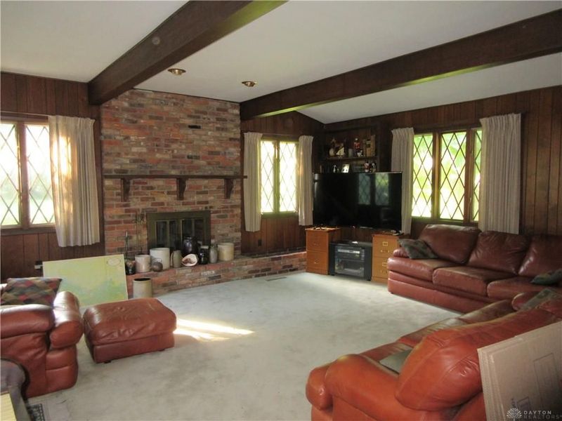 827 Hickory Lane, Troy, OH 45373 Photo 9