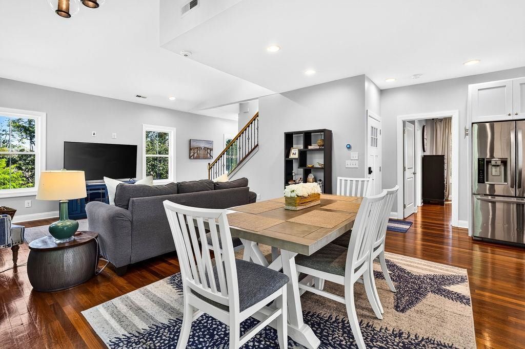 231 Watson Way Photo 10