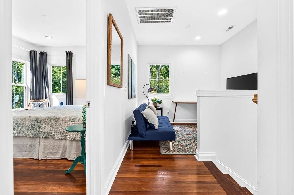 231 Watson Way Photo 28