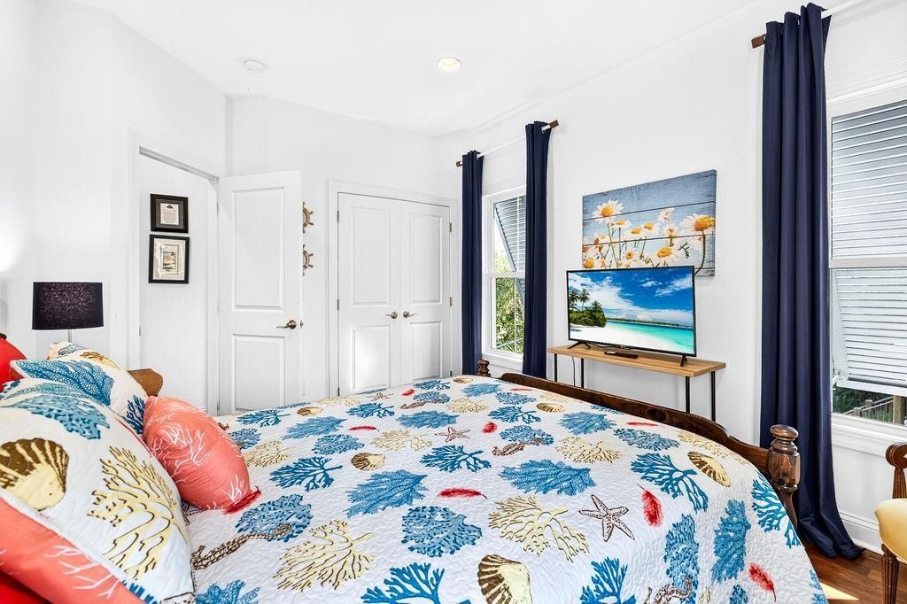 231 Watson Way Photo 33
