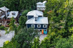 231 Watson Way photo 4