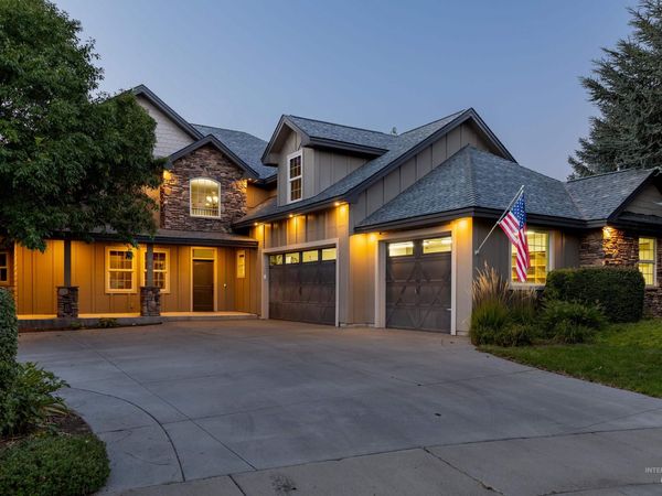 1818 W Silver Creek Court, Nampa, ID 83686