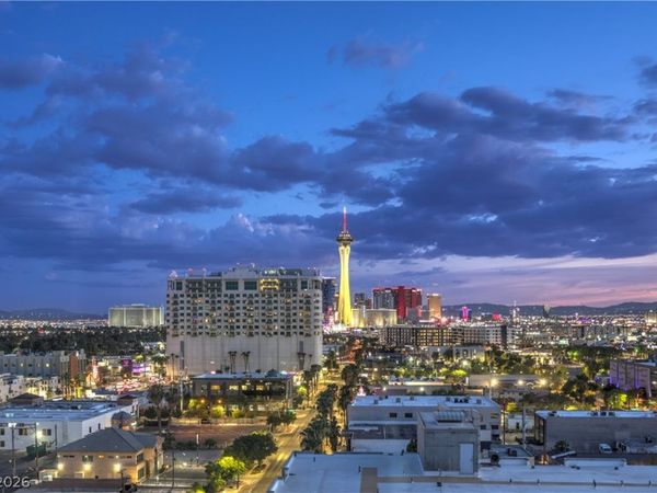 353 E Bonneville Avenue , Unit 752, Las Vegas, NV 89101