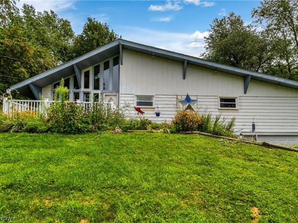 1152 Township 162 Road , Mingo Junction, OH 43938