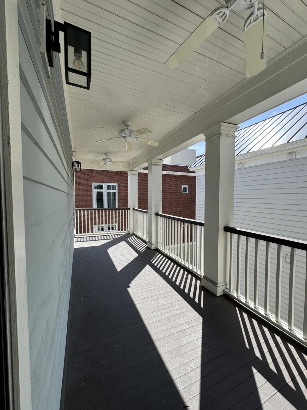 655 E Bay Street Photo 5