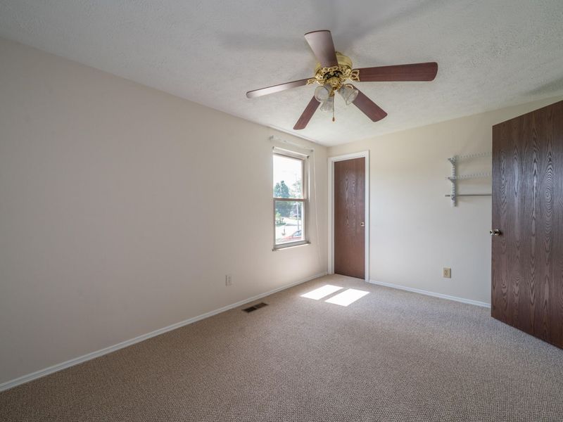 5829 Waynegate Road, Huber Heights, OH 45424 Photo 13