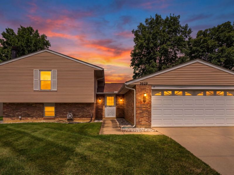 5829 Waynegate Road, Huber Heights, OH 45424 Photo 2