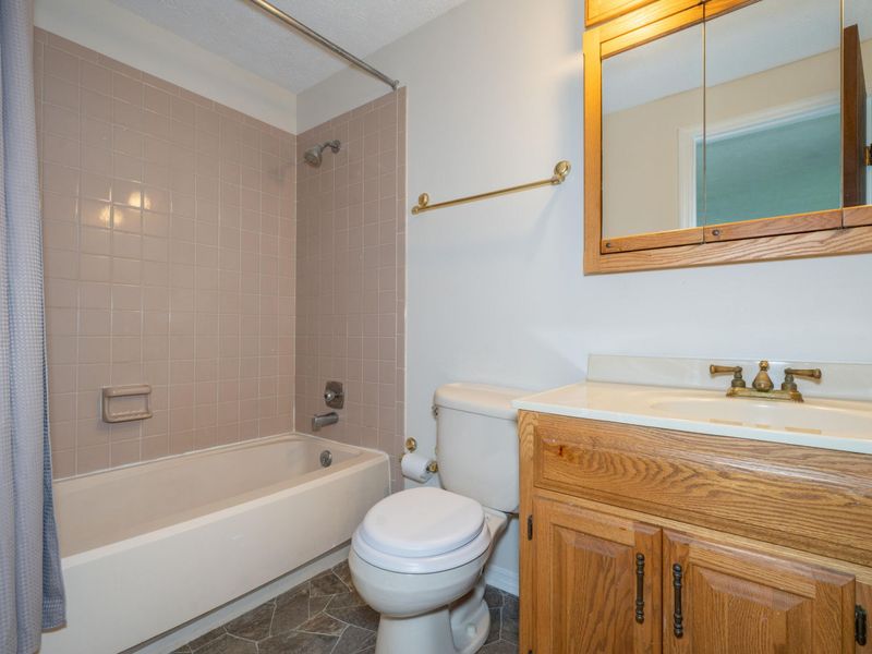 5829 Waynegate Road, Huber Heights, OH 45424 Photo 20
