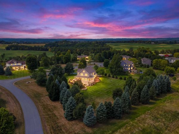 439 Horizon Court, Hudson, WI 54016