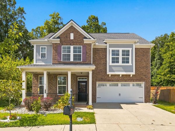 2160 Hickory Brook Dr, Hermitage, TN 37076
