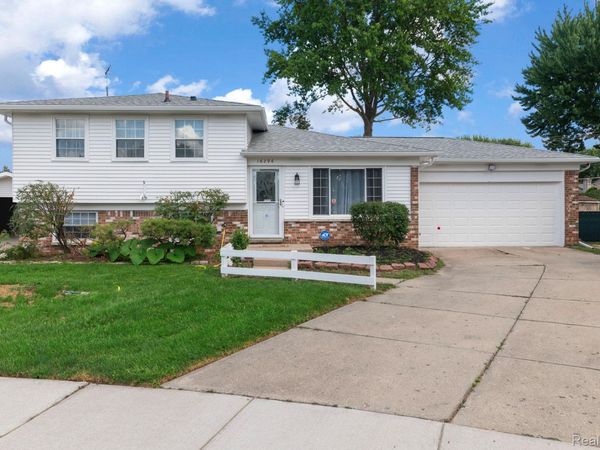 16296 Picton Court, Clinton Township, Mi 48038