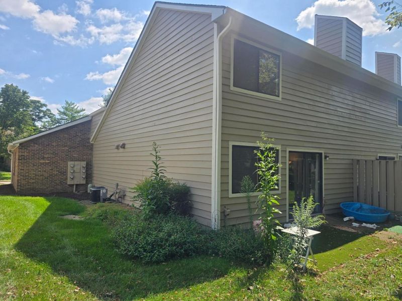 35 Evergreen Circle, Wyoming, OH 45215 Photo 3