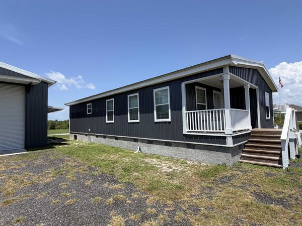 201 8TH Street , Mexico Beach, FL 32456