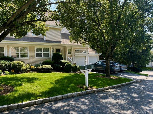 140 Winding Ridge Road, Unit 140, White Plains, NY 10603