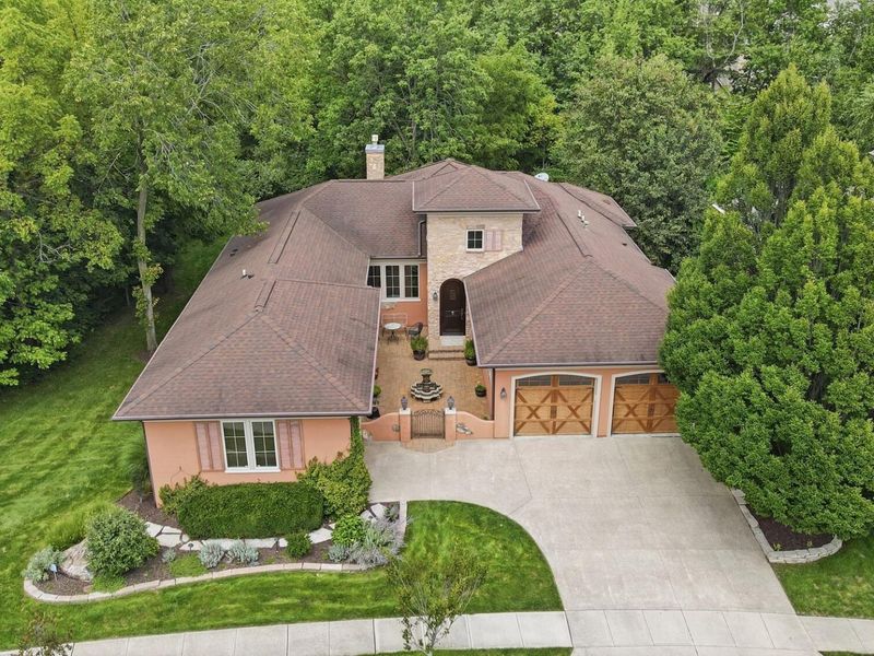 7076 Calabria Place, Dublin, OH 43016 Photo 2