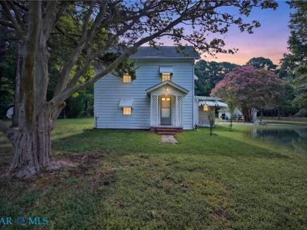 126 N Bay Haven Road, Gwynn, VA 23066