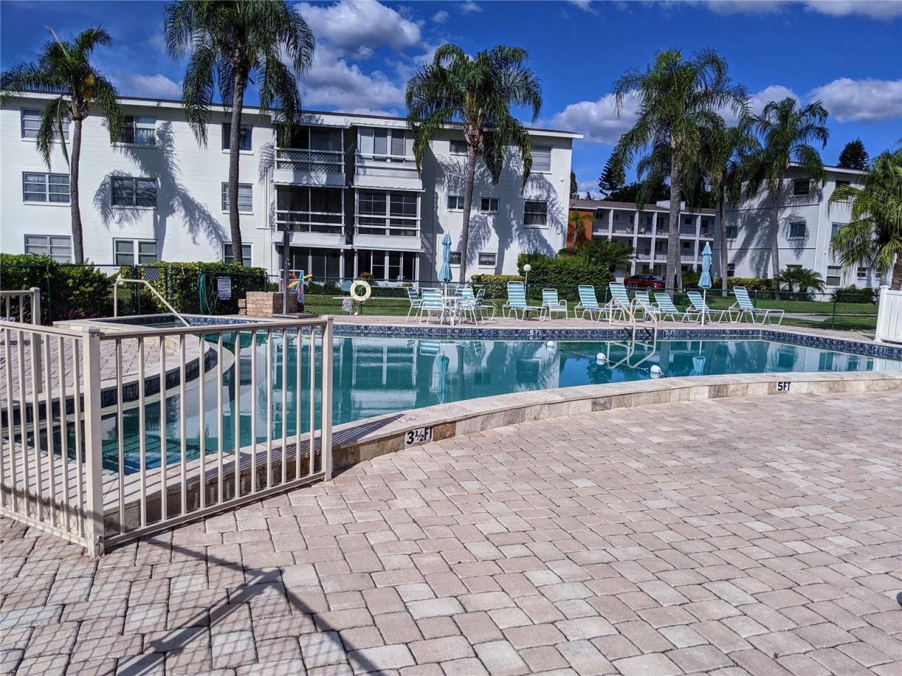 2321 Sunset Drive , Unit H-25, Bradenton, FL 34207 Photo