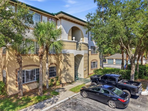 17101 CARRINGTON PARK DRIVE , Unit 404, TAMPA, FL 33647